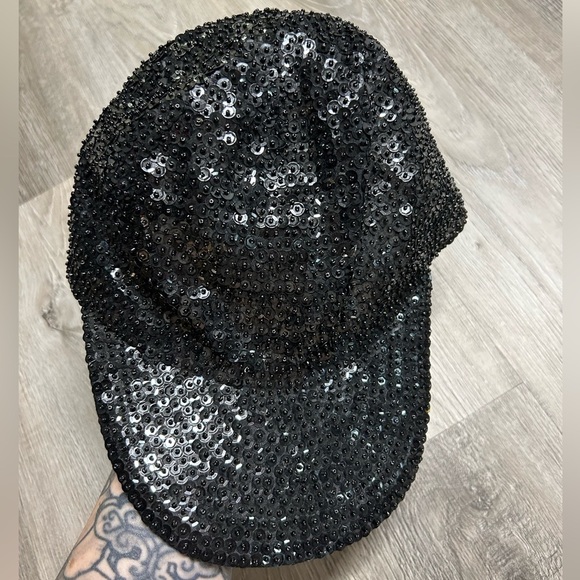 TWO Vintage 80’s Full Sequins Hats Black Stars - Picture 4 of 4